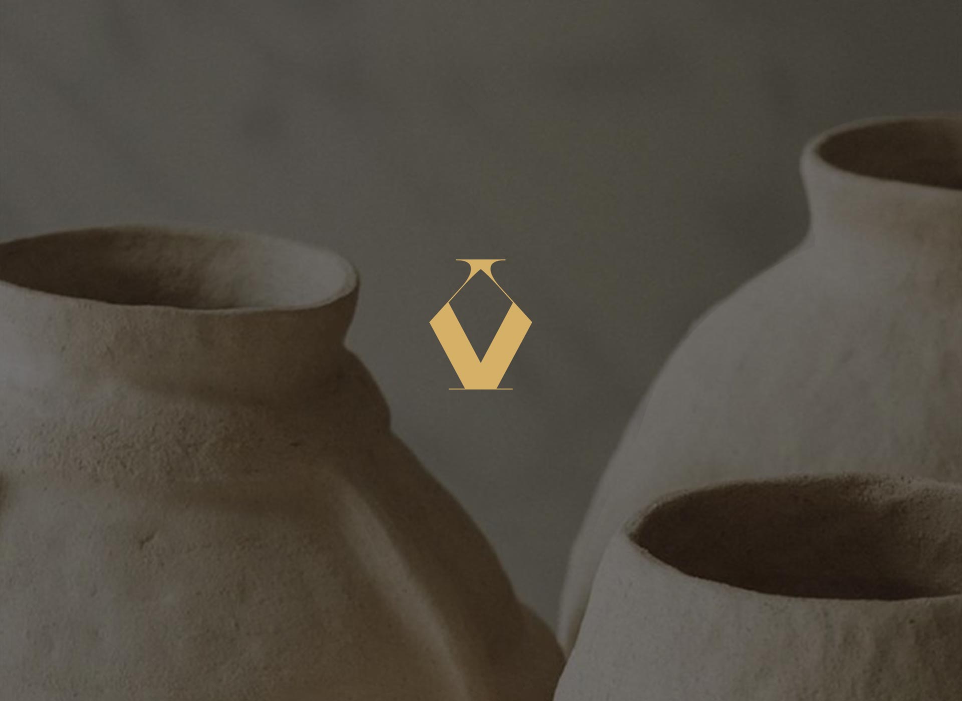 Kyphi: diseño de logo de fragancias exclusivas